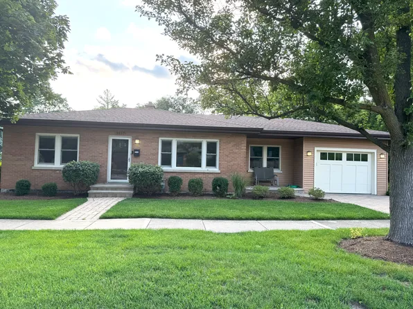 4840 Prospect Ave, Downers Grove, IL 60515