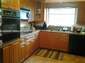 3rd image of 10934 SW 158th Ter
