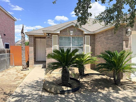 3rd image of 505 Valnera Dr