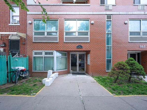 863 50th Street image 3 of 13