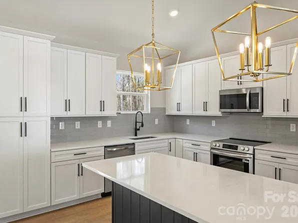 2271 Lee Lawing Rd, Lincolnton, NC 28092