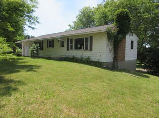1858 Route 9, Halfmoon, NY 12065