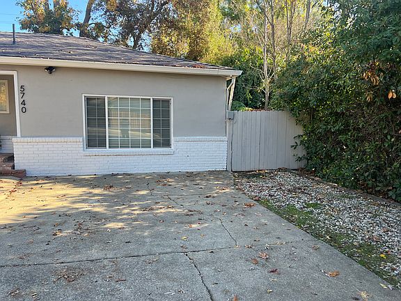 2nd image of 5740 Illinois Ave #2