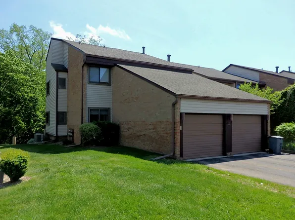 4411 Laurel Club Cir APT 1, West Bloomfield, MI 48323