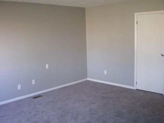 4th image of 6671 Ravenna Ave