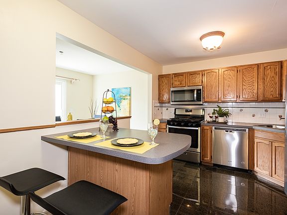 5th image of 901 N Cove Dr Unit 901C