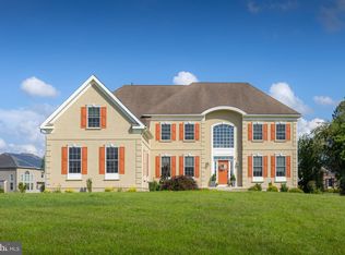 24 Willowbrook Ln, Swedesboro, NJ 08085