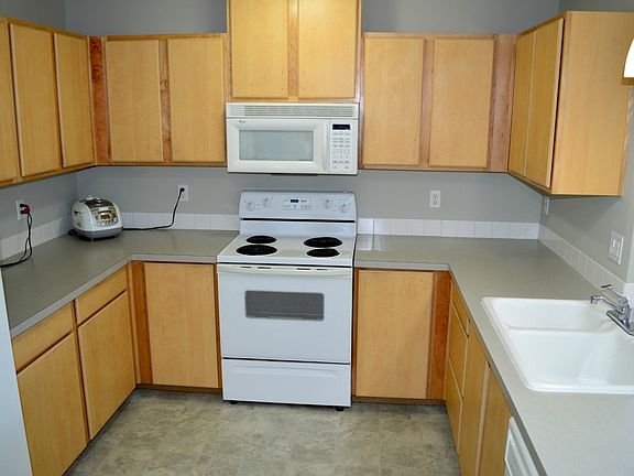 4th image of 19220 103rd Avenue Ct E