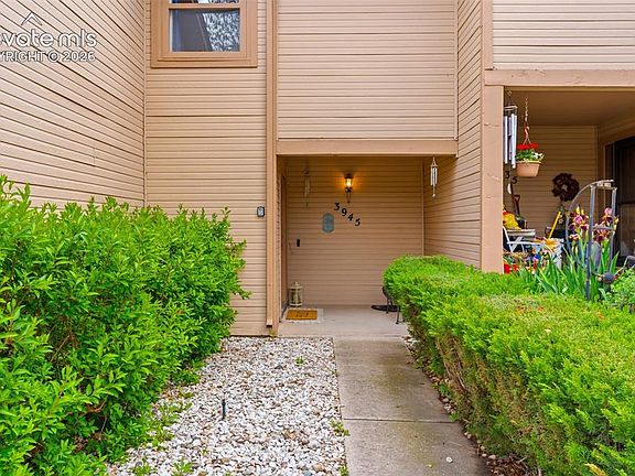 3rd image of 3945 Michener Dr