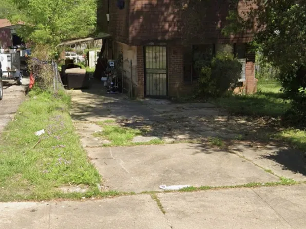 1200 Connemara Ave, Memphis, TN 38109