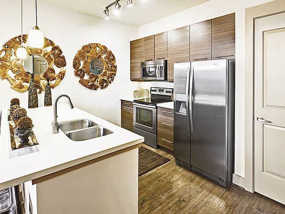 2nd image of 5400 N Lamar Blvd APT 2059