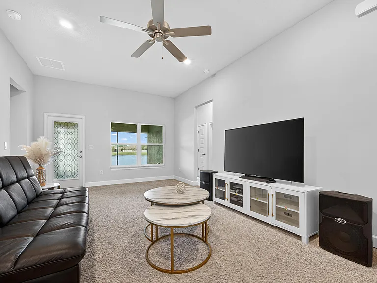 8705 Merano Ave — Photo 8