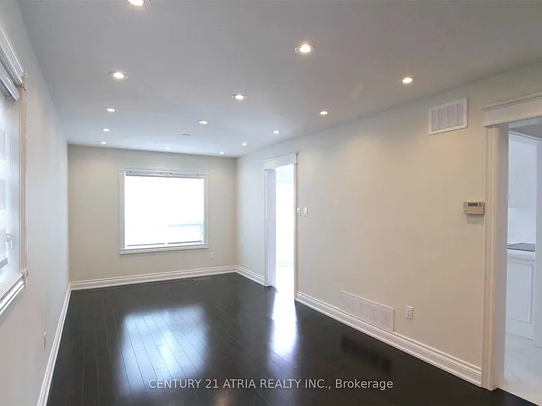 40 Alanbull Sq — Photo 5