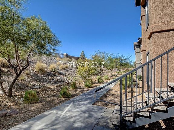 3rd image of 45 Maleena Mesa St APT 1826