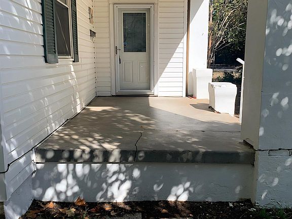 2nd image of 1507 Willow St