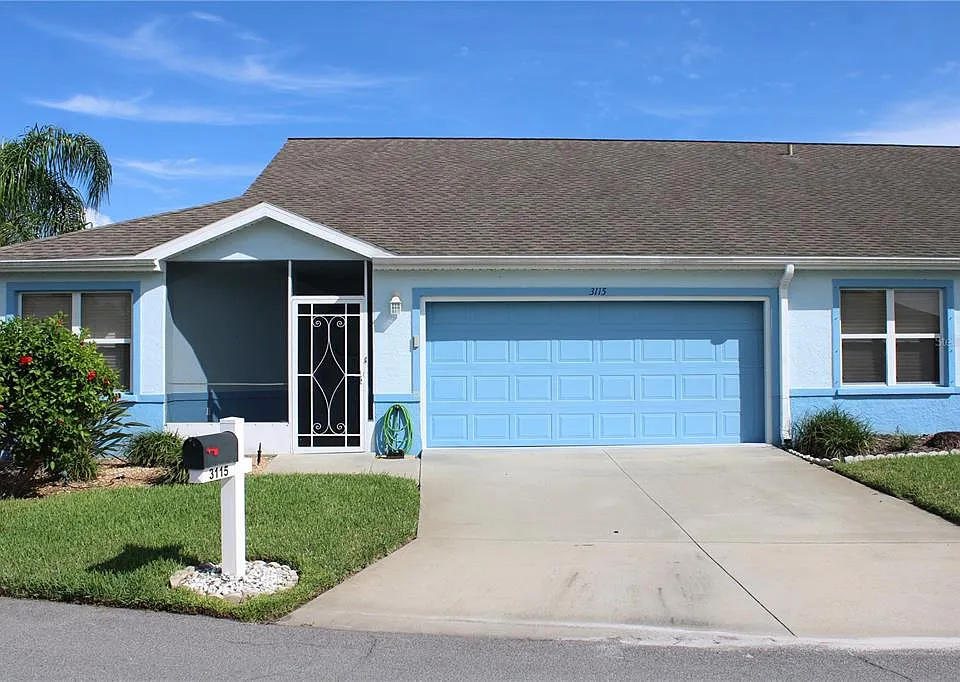 3115 Live Oak Ln #30