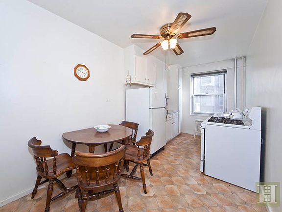 4th image of 570 Grand St APT H1506