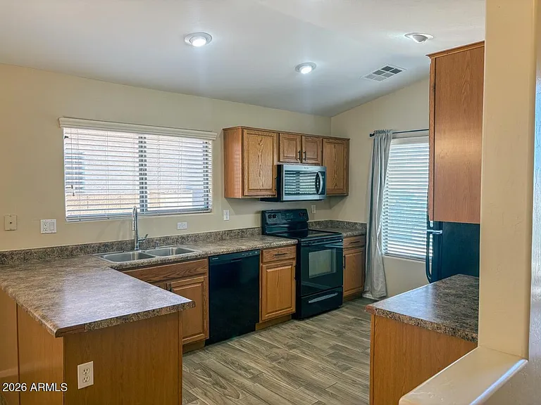 24638 N Shelton Way — Photo 5
