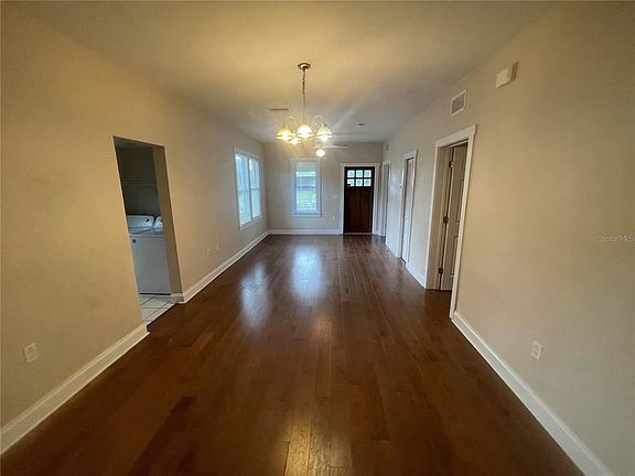 3rd image of 1601 15th Ave