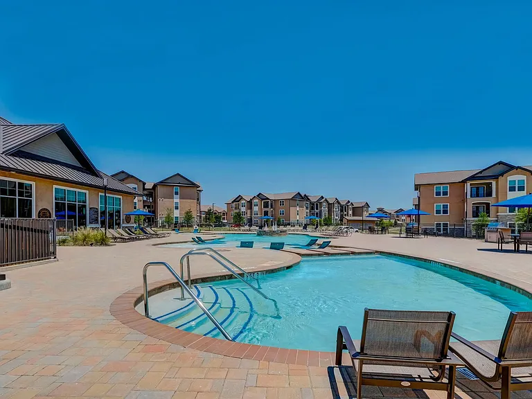 Alaqua at Frisco Apartments — Photo 22