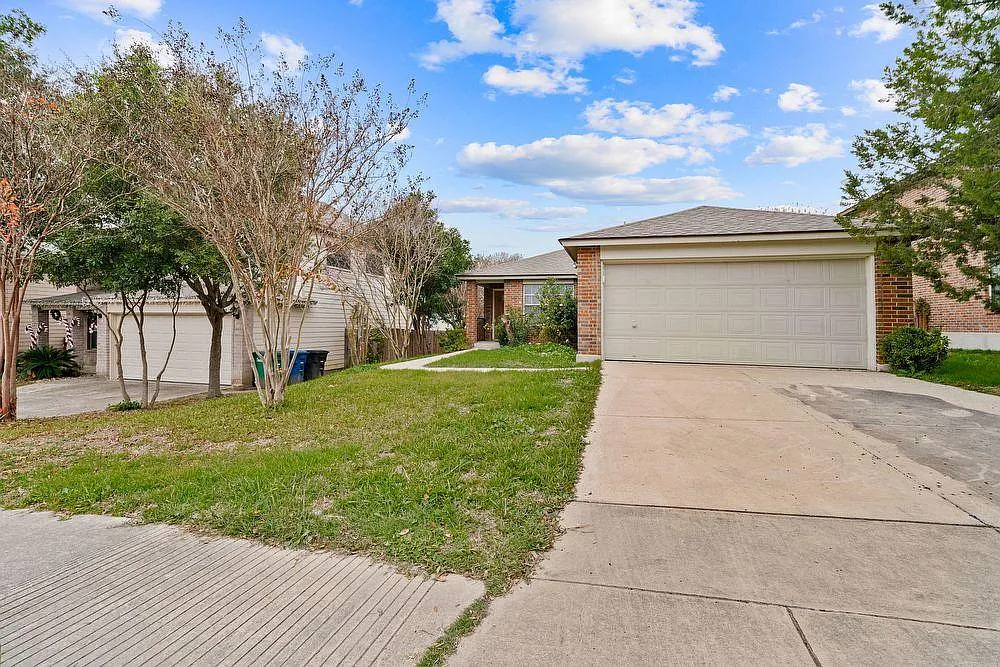 10215 Tiger Bay, San Antonio TX 78251 — Photo 1