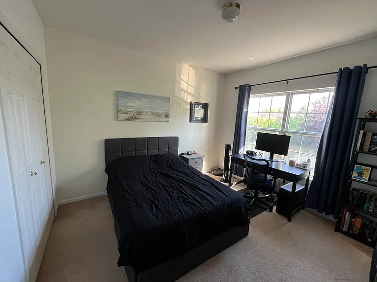 1021 Maiden Ln — Photo 16