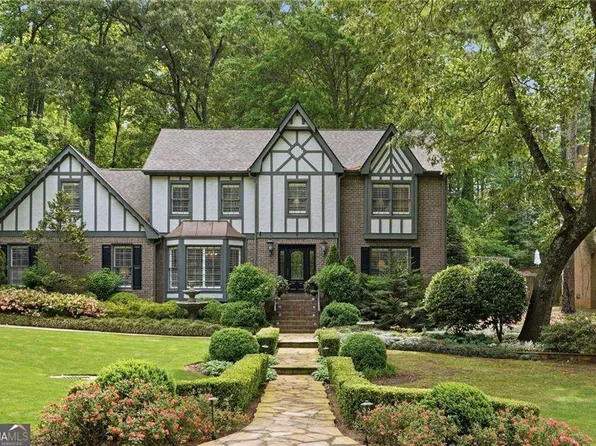 806 Marbrook Dr, Lawrenceville, GA 30044