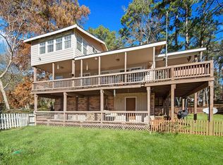 30 Lake Shore Dr, Coldspring, TX 77331