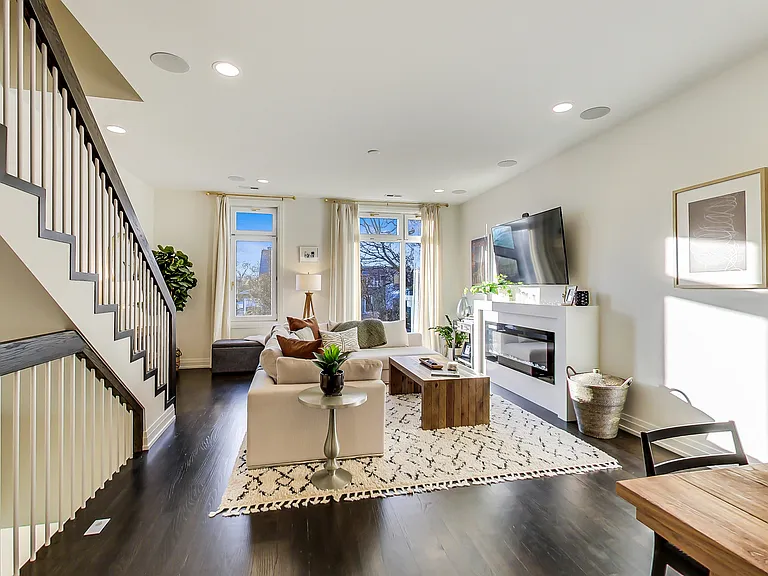 1903 N Monticello Ave — Photo 5