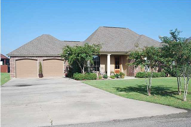 1st image of 136 Grand Lake Dr