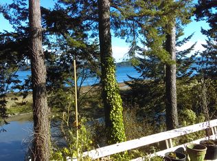 25316 Sandridge Rd, Ocean Park, WA 98640