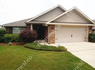 125 River Crest Ln, Helena, AL 35080