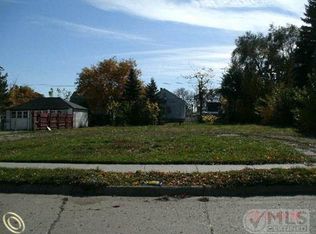 7256 Yacht Ave, Warren, MI 48091