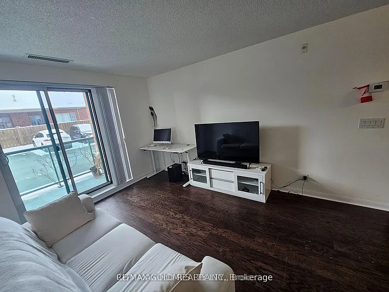 50 Via Rosedale Way #116 — Photo 5