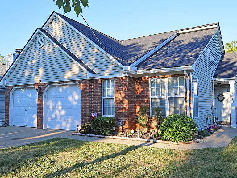 4216 Kensington Garden Ct — Photo 1