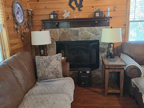 4th image of 5319 Old Smoky High Top Rd
