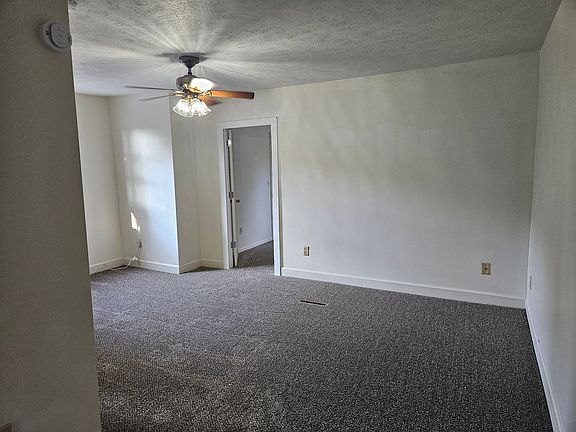 3rd image of 1205 N Roosevelt Ave