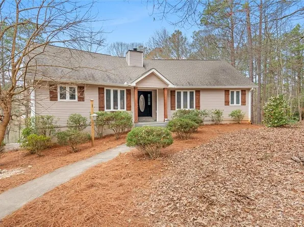 2117 Lakeview Pkwy, Villa Rica, GA 30180