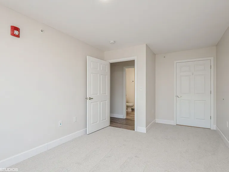Clark Brook Apartments — Photo 25