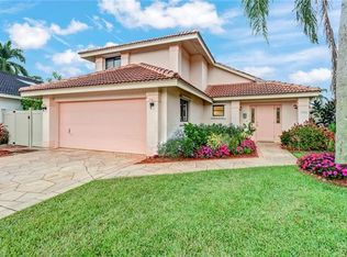 1250 Jardin Dr, Naples, FL 34104