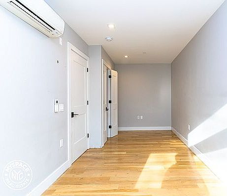 5th image of 185 Clifton Pl #5F