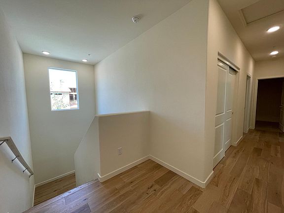 5th image of 4699 Falcon Rock Ln