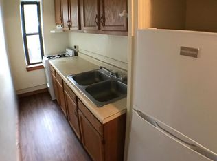 3310 Brownsville Rd APT 17, Brentwood, PA 15227
