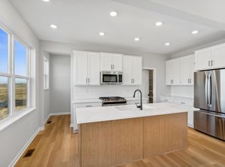 15512 Goodview Ave N, Hugo, MN 55038