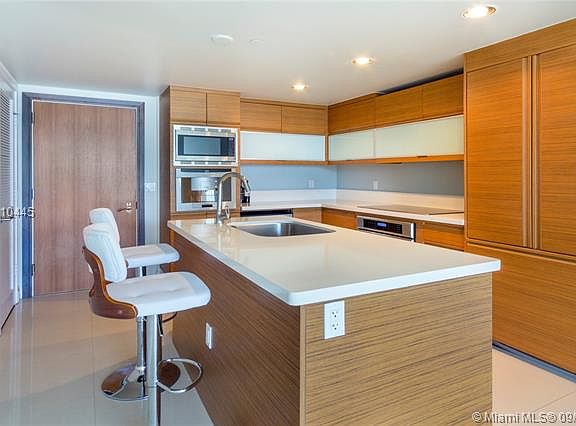3rd image of 5875 Collins Ave APT 1504