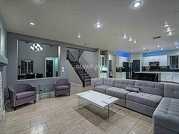 3rd image of 10055 Cranbrook Falls Ct