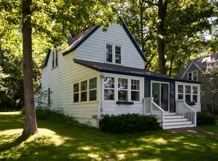 153 Gull Lake Is, Richland, MI 49083