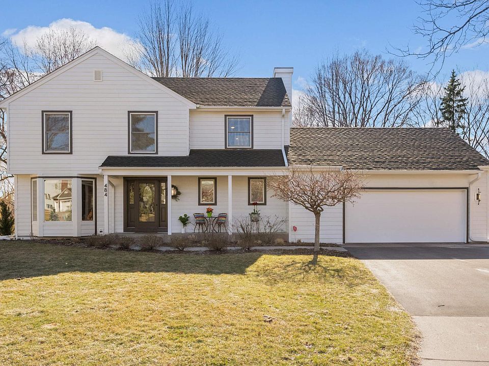 1st image of 484 Nature View Ct