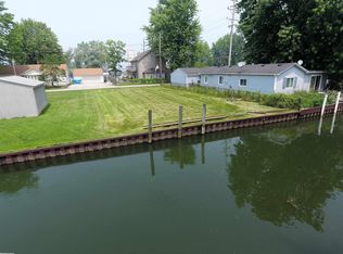 7755 Inglewood Dr, Clay, MI 48001