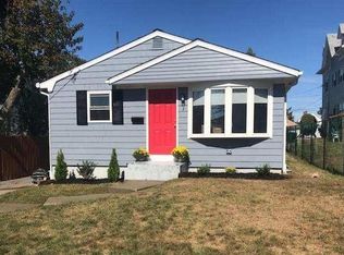 3 Mica Ave, Cranston, RI 02920